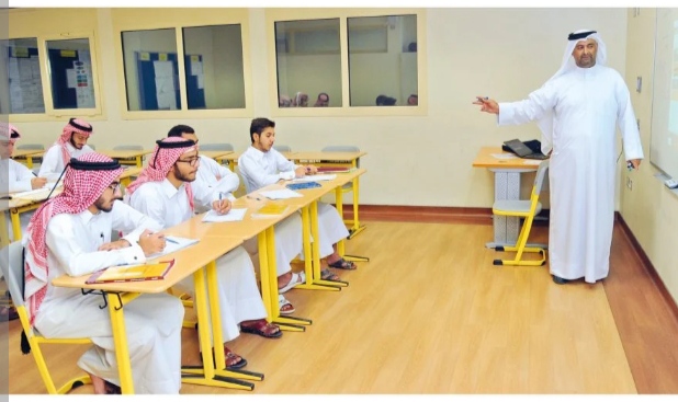 الطلبة الذي يمكن تسجيلهم في المدارس الحكومية القطرية
